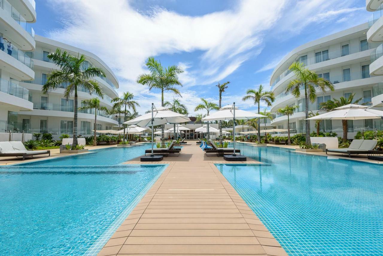 Aqua Boracay Ξενοδοχείο Balabag  Εξωτερικό φωτογραφία The swimming pool at the resort